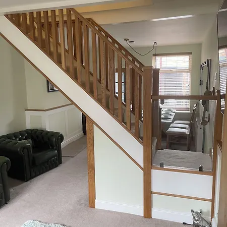Impeccable 3-bed House In * York